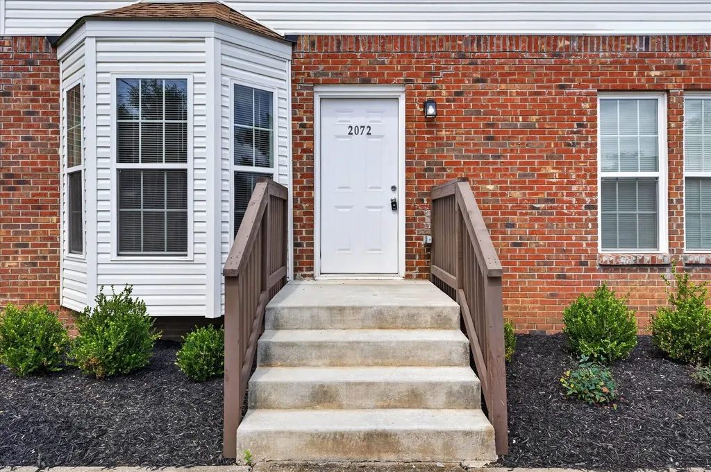 2072 Tynewood Drive Clarksville TN 37042