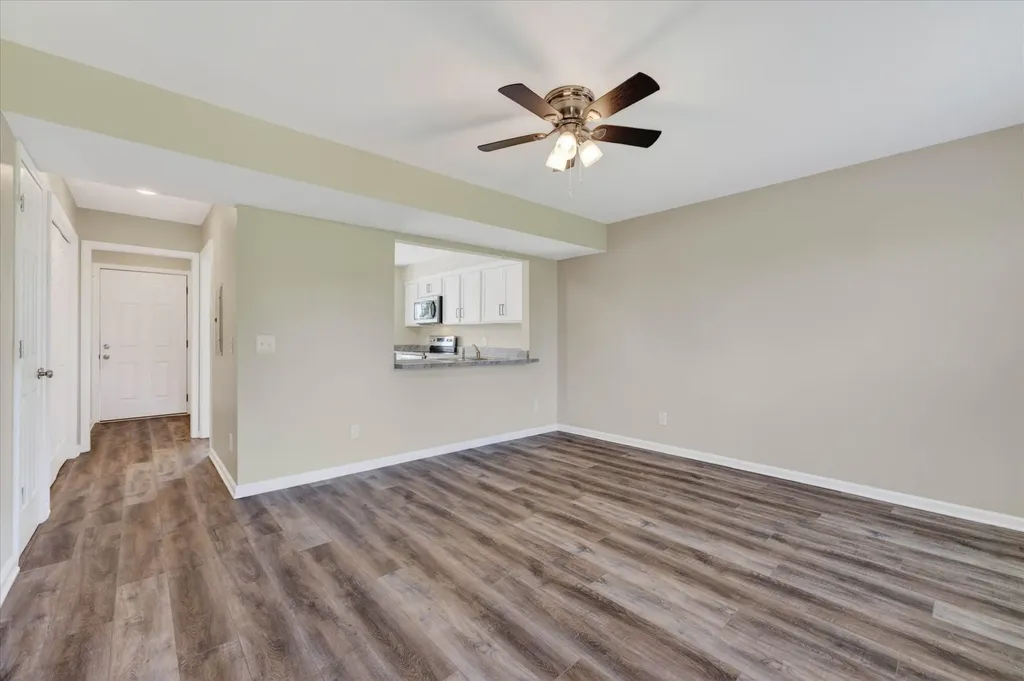 2072 Tynewood Drive Clarksville TN 37042