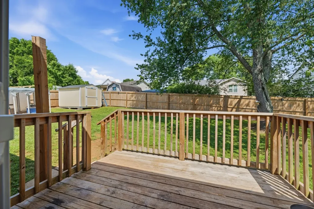 314 Malibu Canyon Drive Columbia TN 38401