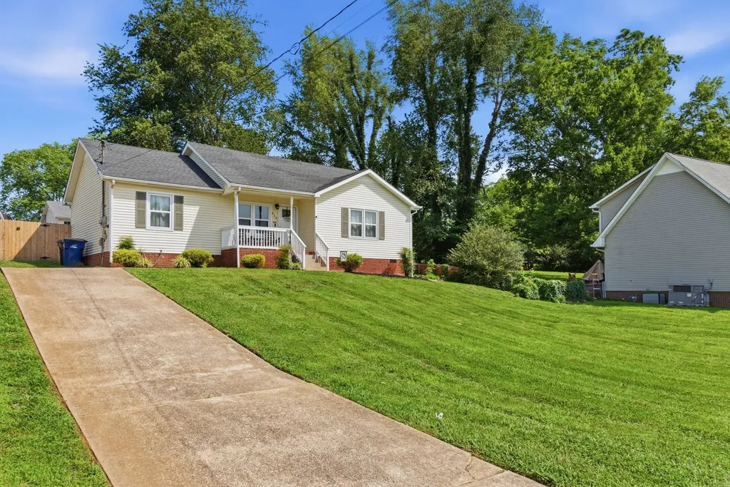 314 Malibu Canyon Drive Columbia TN 38401