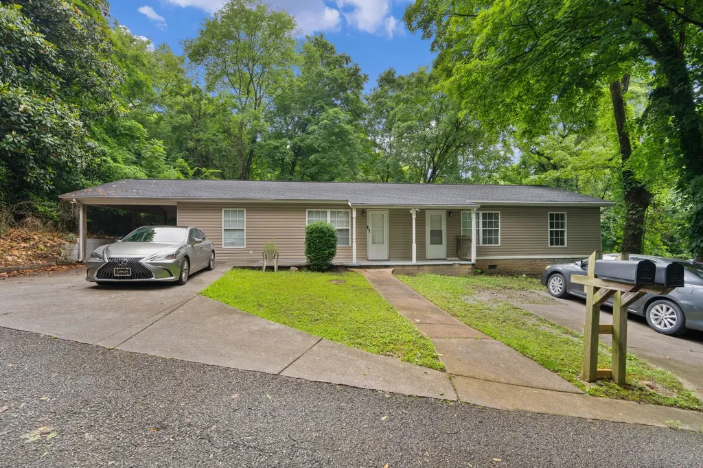 3101 Engert Drive Chattanooga TN 37411