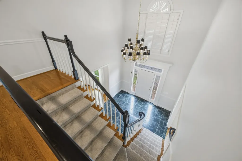 11 Thorndale Court Nashville TN 37215