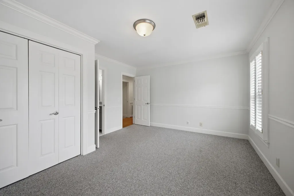 11 Thorndale Court Nashville TN 37215