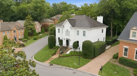 11 Thorndale Court Nashville TN 37215