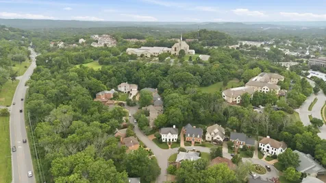 11 Thorndale Court Nashville TN 37215