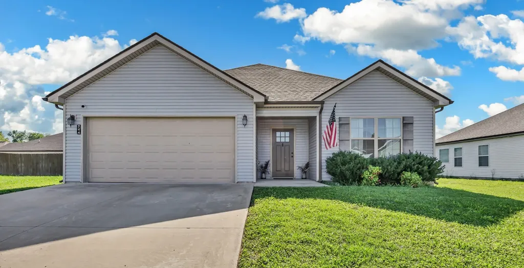 744 Tidwell Drive Clarksville TN 37042