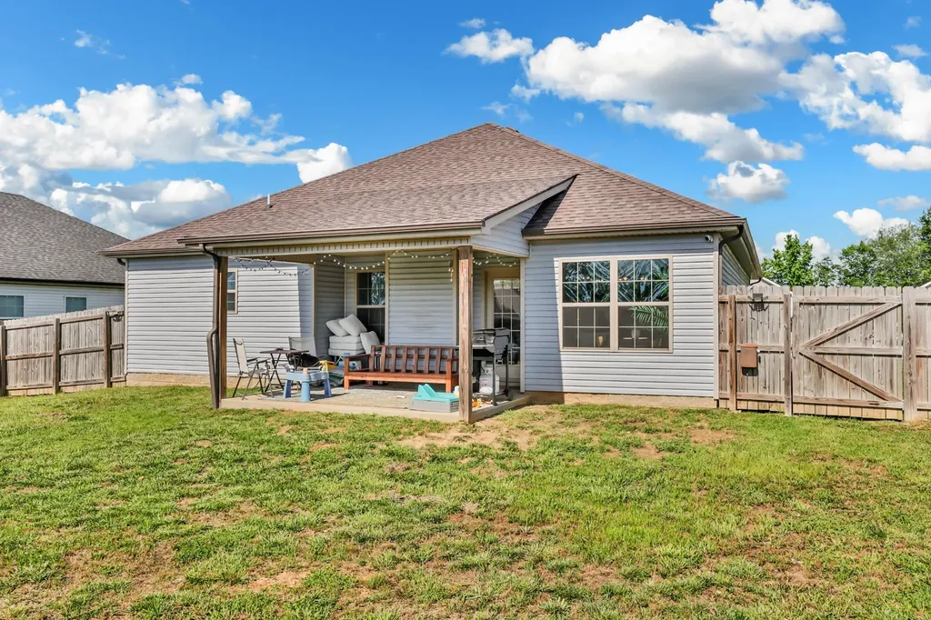 744 Tidwell Drive Clarksville TN 37042