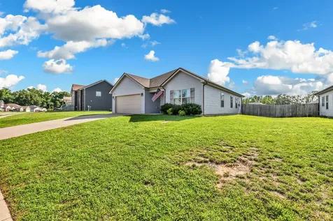 744 Tidwell Drive Clarksville TN 37042