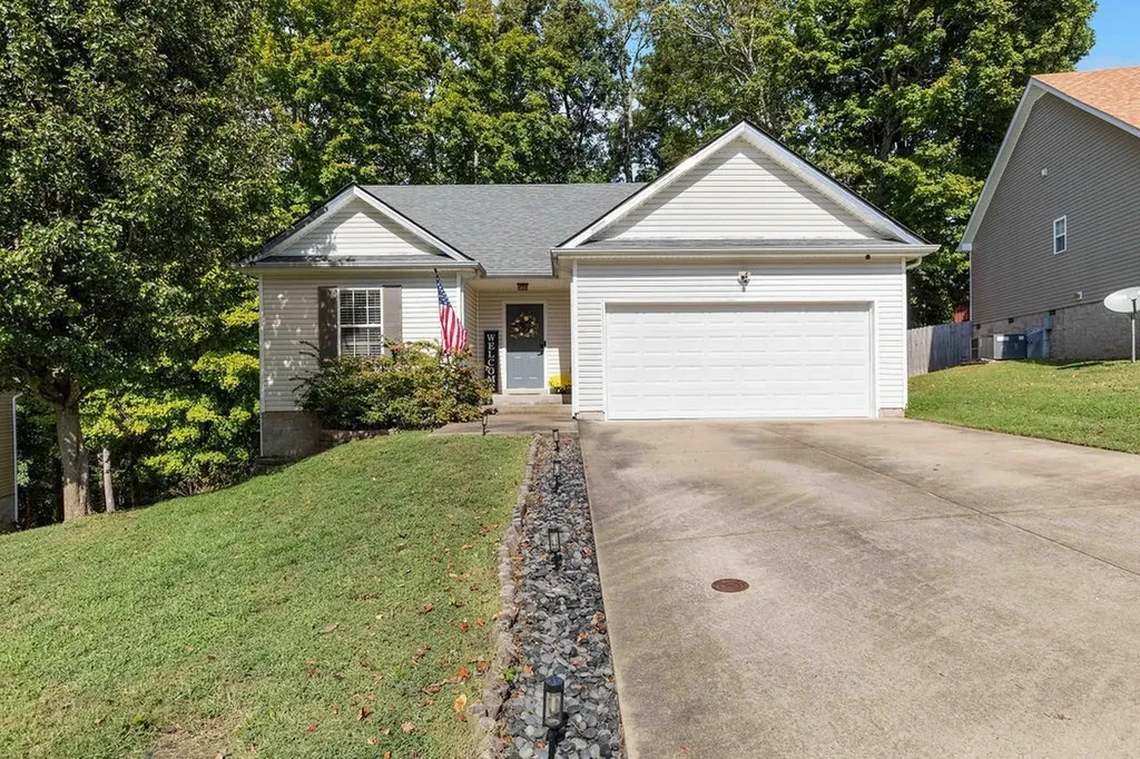 340 Chalet Circle Clarksville TN 37040