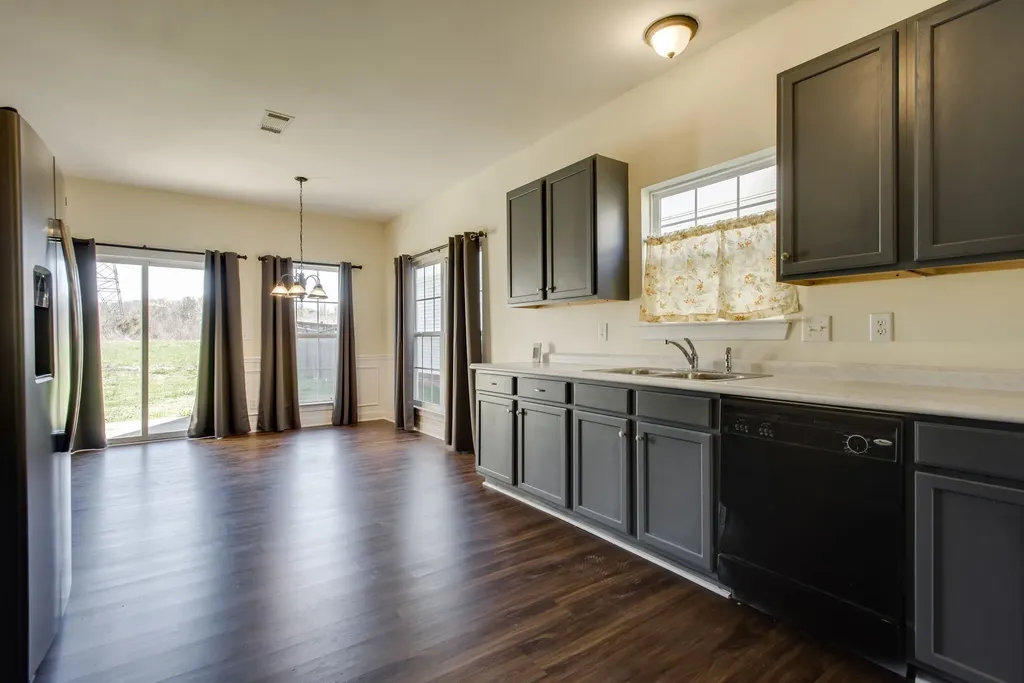 1437 Bending River Drive Nashville TN 37221
