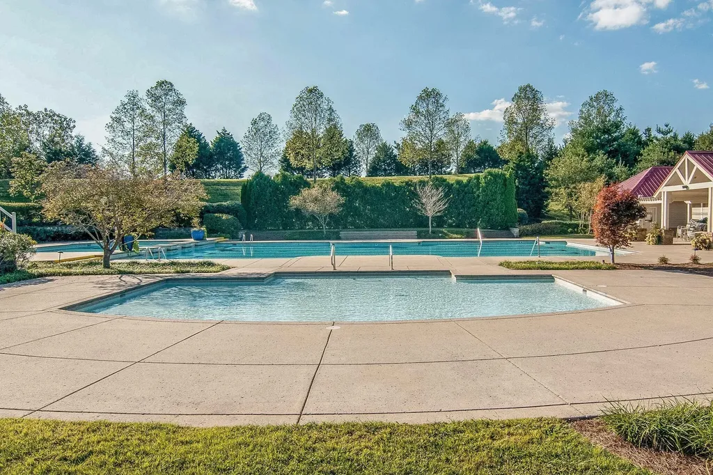 1437 Bending River Drive Nashville TN 37221