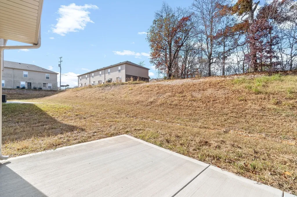 496 Palmer Drive Clarksville TN 37040