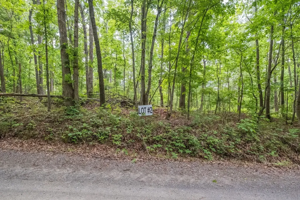 8489 Hoskins Hollow Road Westmoreland TN 37186