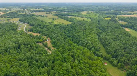 8489 Hoskins Hollow Road Westmoreland TN 37186