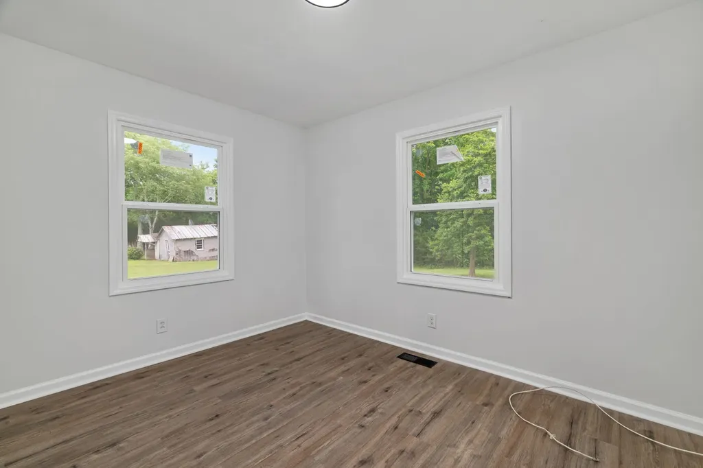 225 Vine Circle Loretto TN 38469