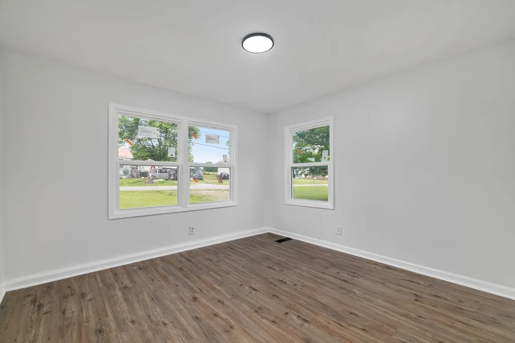 225 Vine Circle Loretto TN 38469