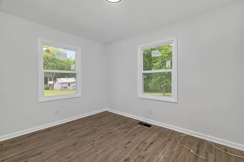 225 Vine Circle Loretto TN 38469