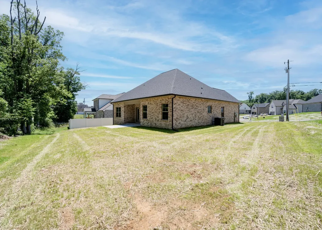 704 Summerline Road Smyrna TN 37167