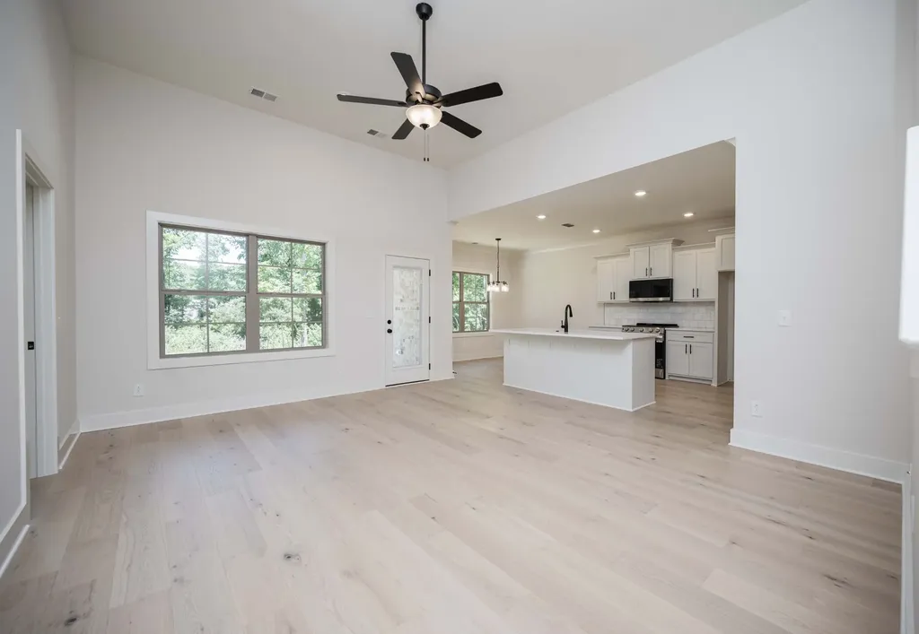 704 Summerline Road Smyrna TN 37167