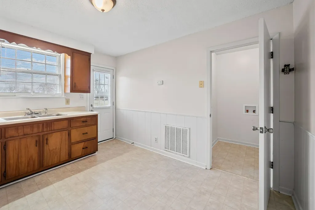 124 Tandy Drive Clarksville TN 37042
