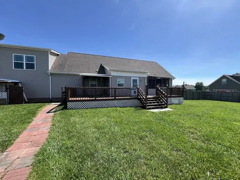 957 Richland Farms Drive Manchester TN 37355