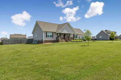 957 Richland Farms Drive Manchester TN 37355