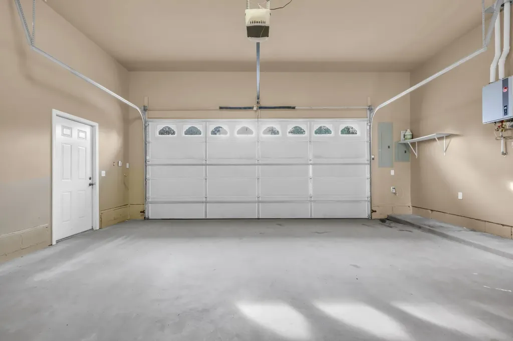 202 North Clydeton Road Waverly TN 37185