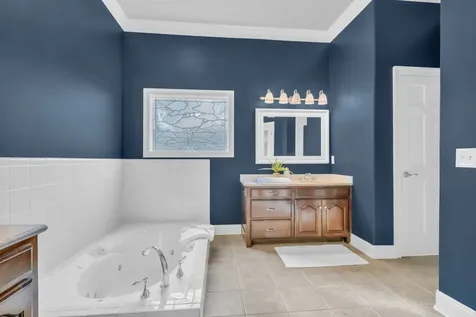 202 North Clydeton Road Waverly TN 37185
