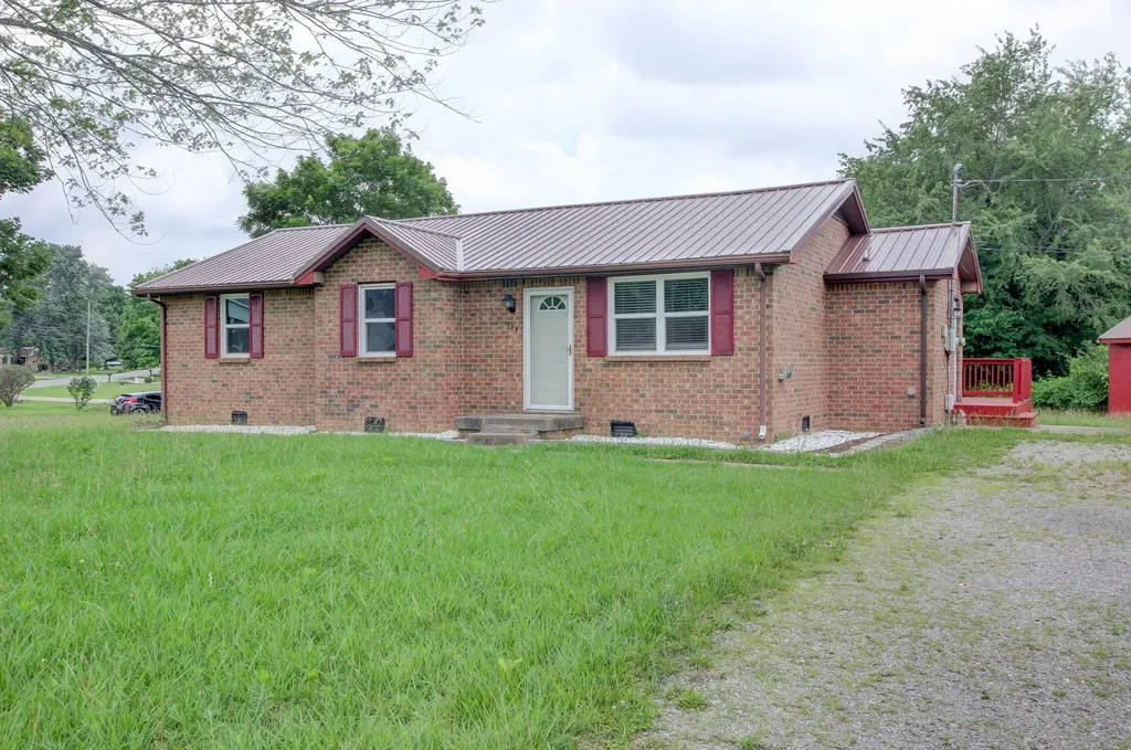 729 Welsey Drive Clarksville TN 37042