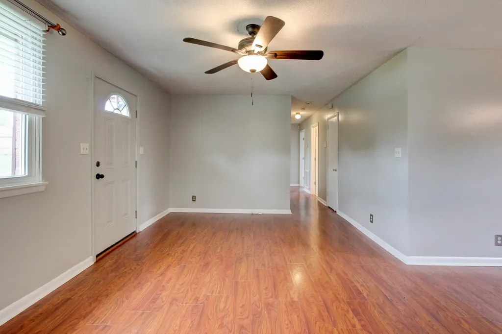 729 Welsey Drive Clarksville TN 37042