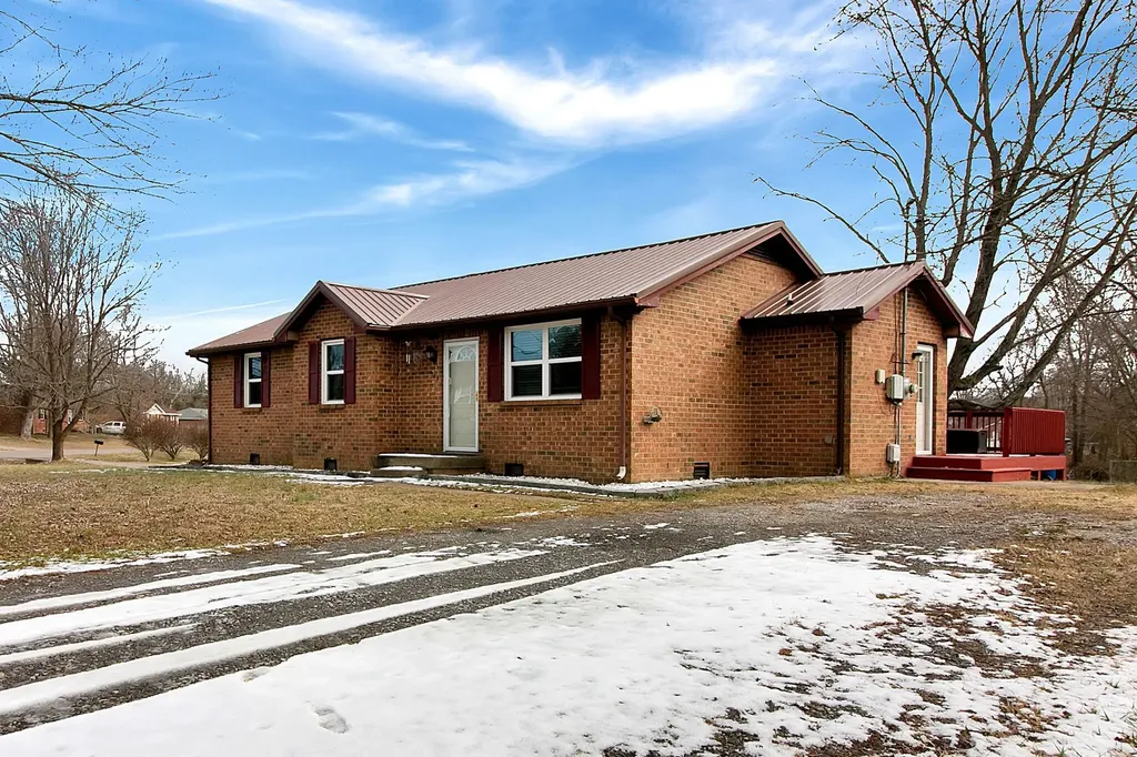 729 Welsey Drive Clarksville TN 37042