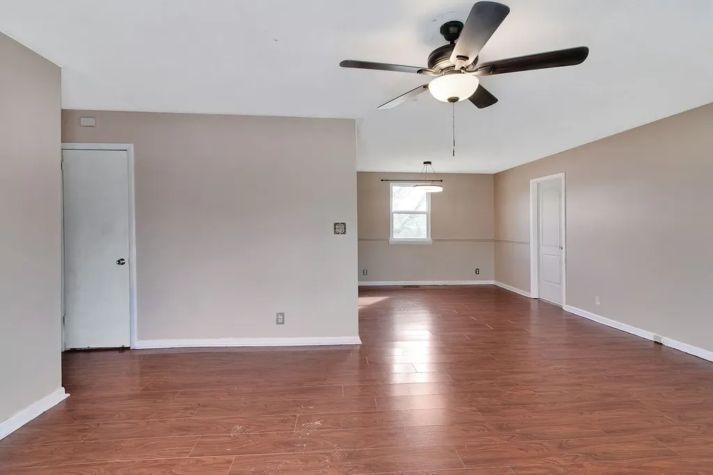 729 Welsey Drive Clarksville TN 37042