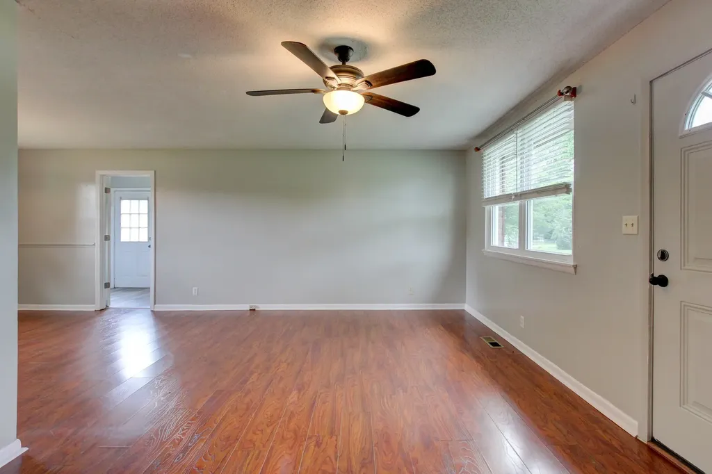 729 Welsey Drive Clarksville TN 37042