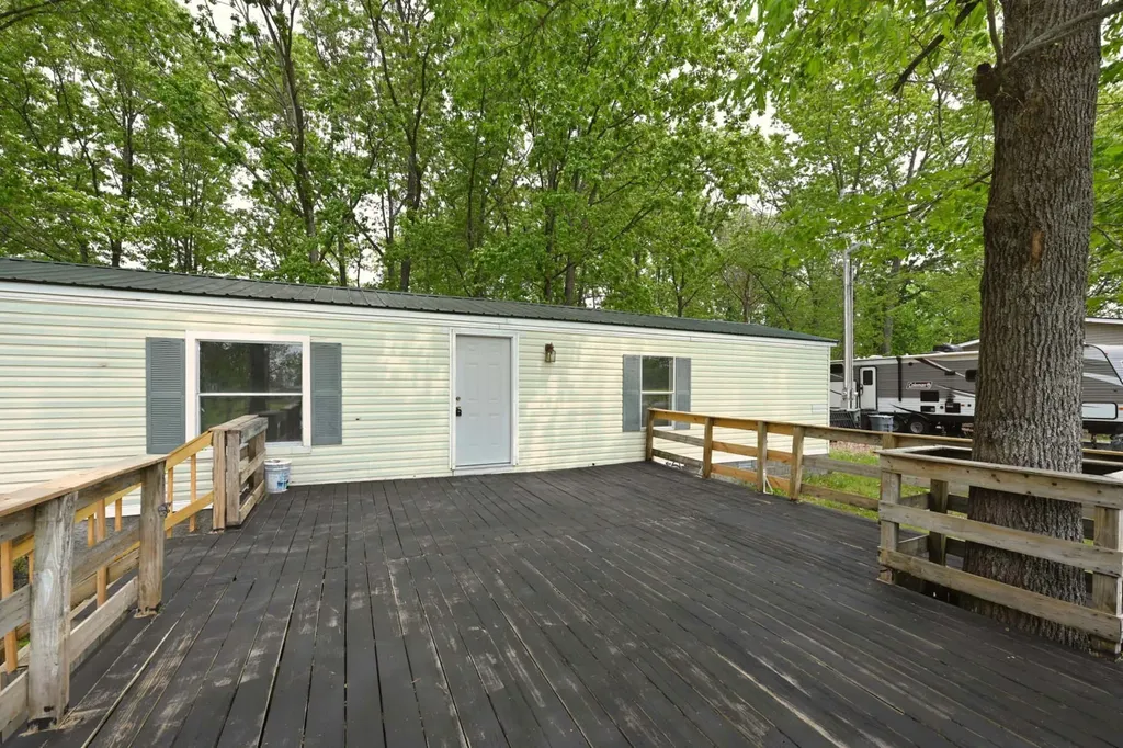 155 Breeder Road Portland TN 37148