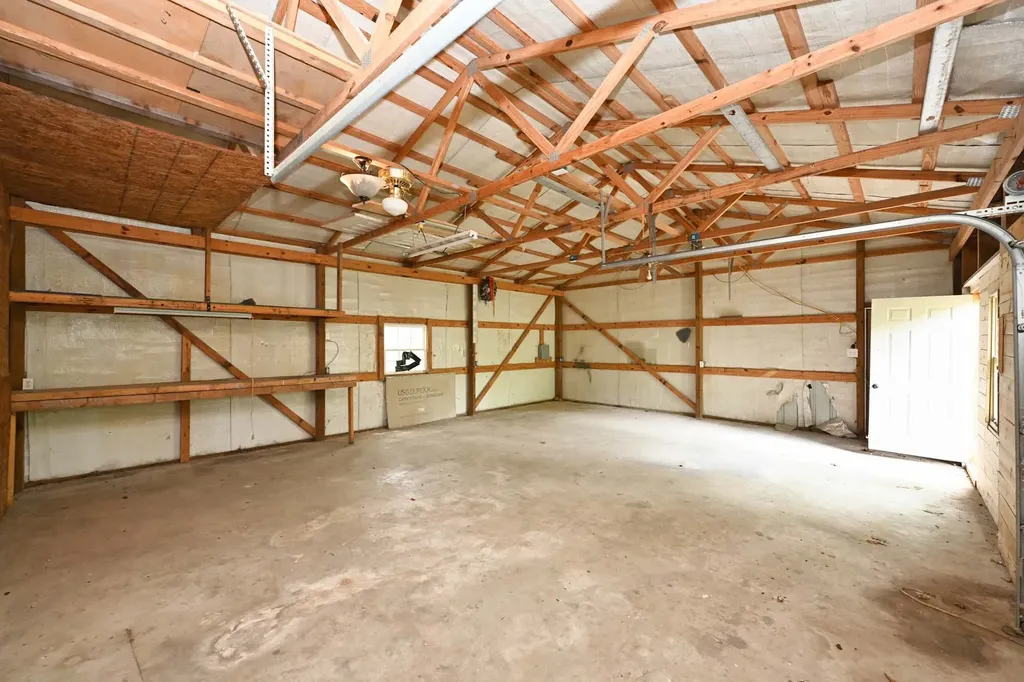 155 Breeder Road Portland TN 37148