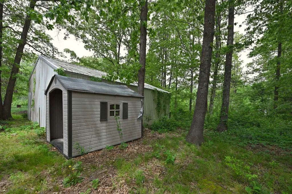 155 Breeder Road Portland TN 37148