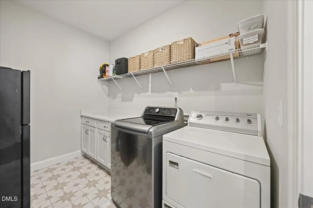 307 W Amber Oak Drive Selma NC 27576
