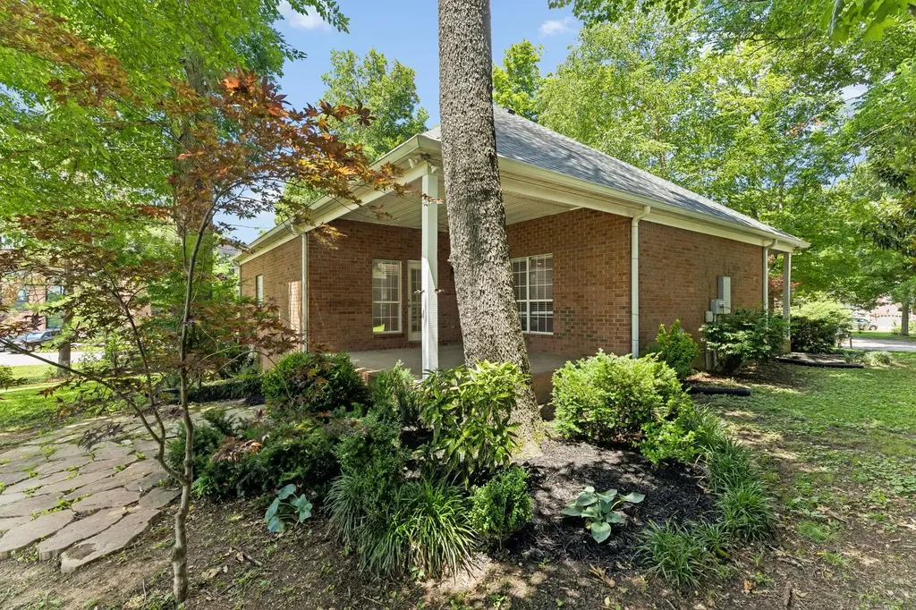 1507 Halifax Drive Spring Hill TN 37174