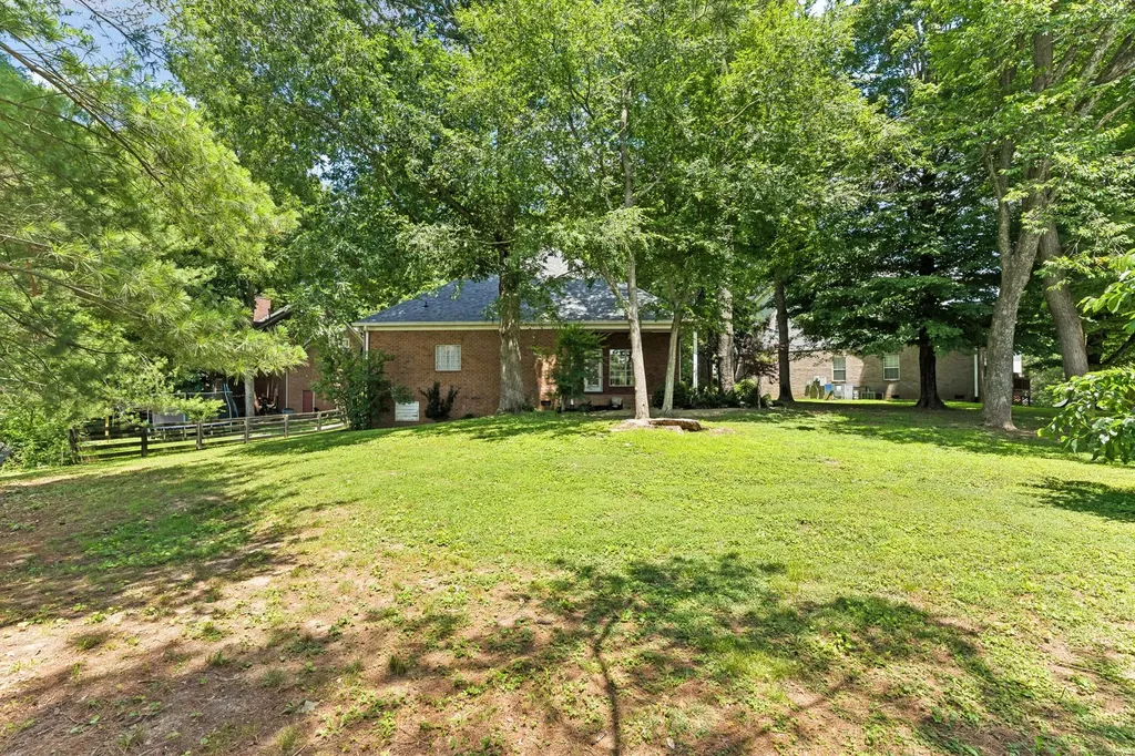 1507 Halifax Drive Spring Hill TN 37174