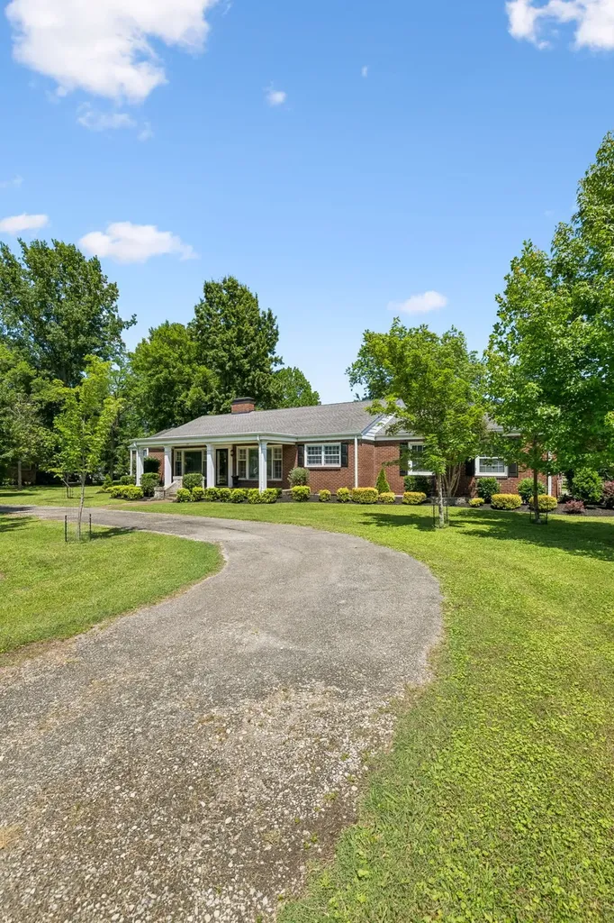 409 Pennsylvania Avenue Lebanon TN 37087