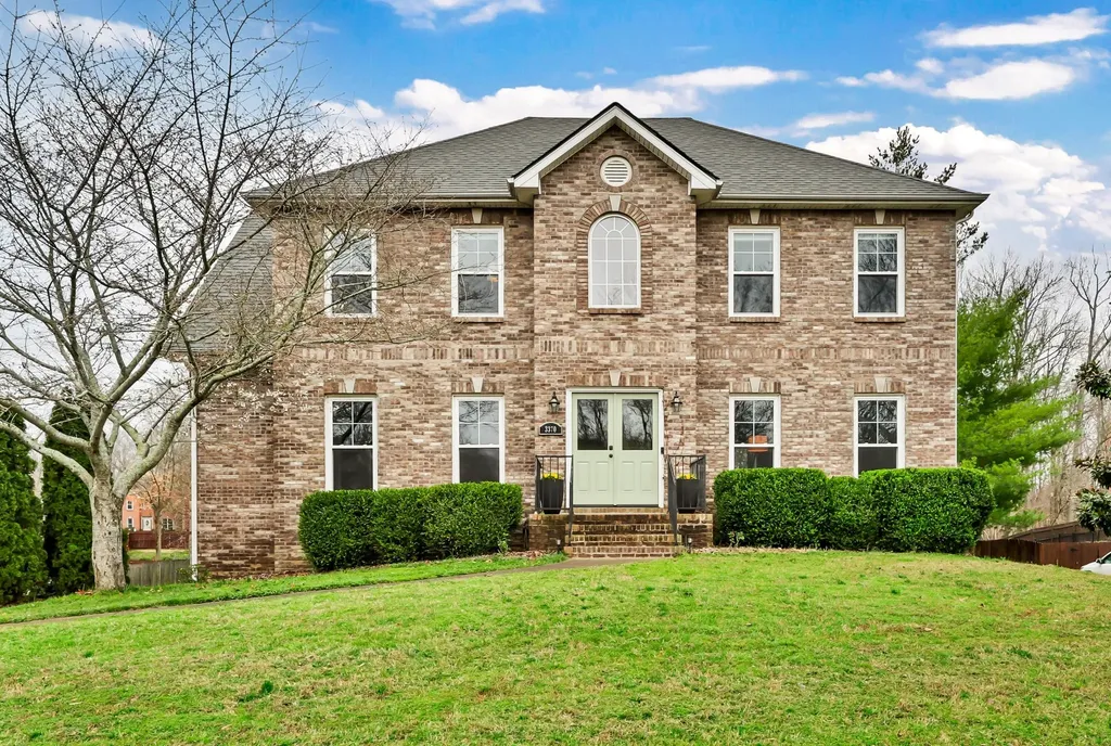 3370 Sheffield Way Clarksville TN 37043