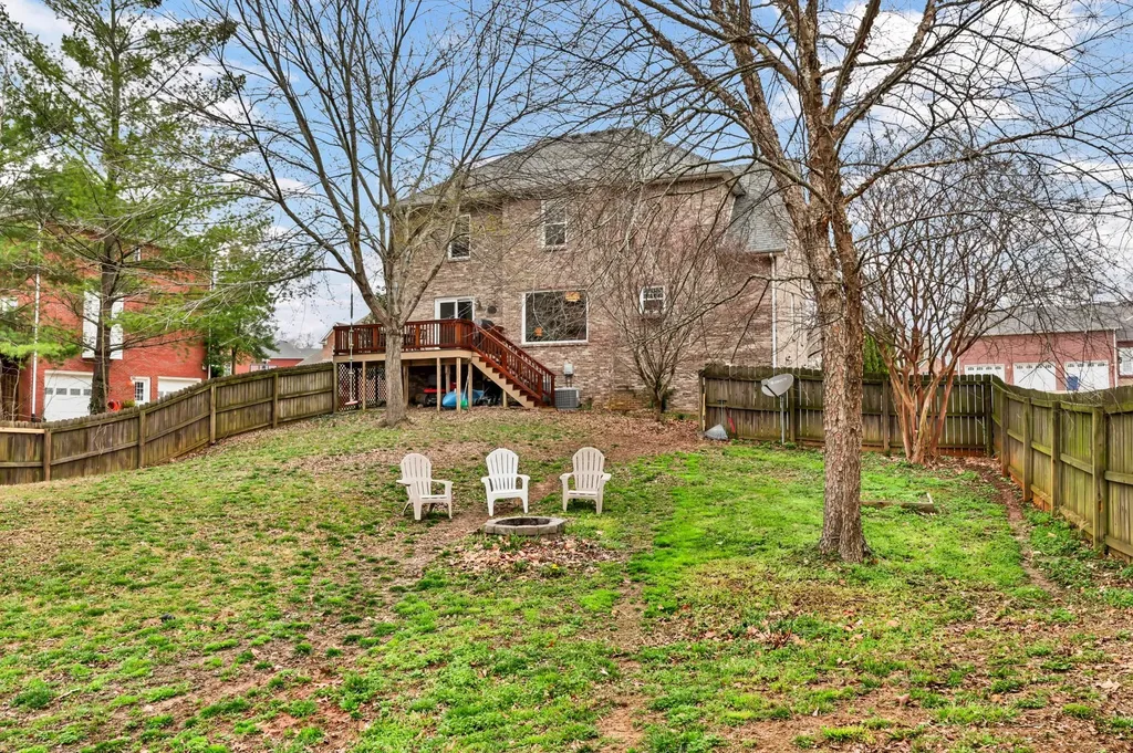 3370 Sheffield Way Clarksville TN 37043