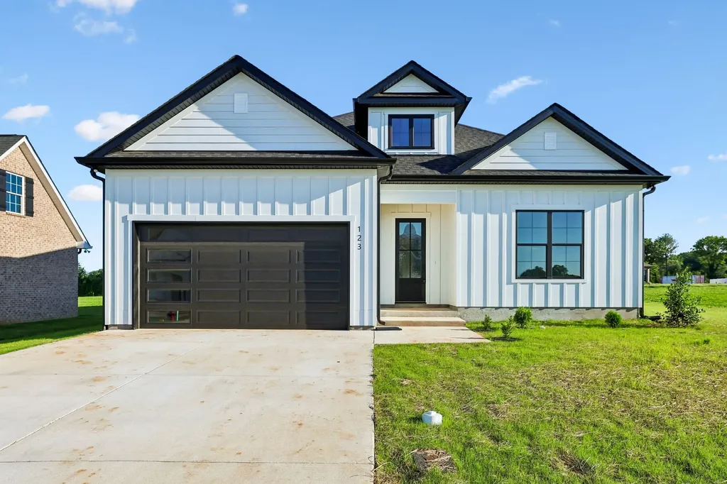 123 Lookout Drive Winchester TN 37398
