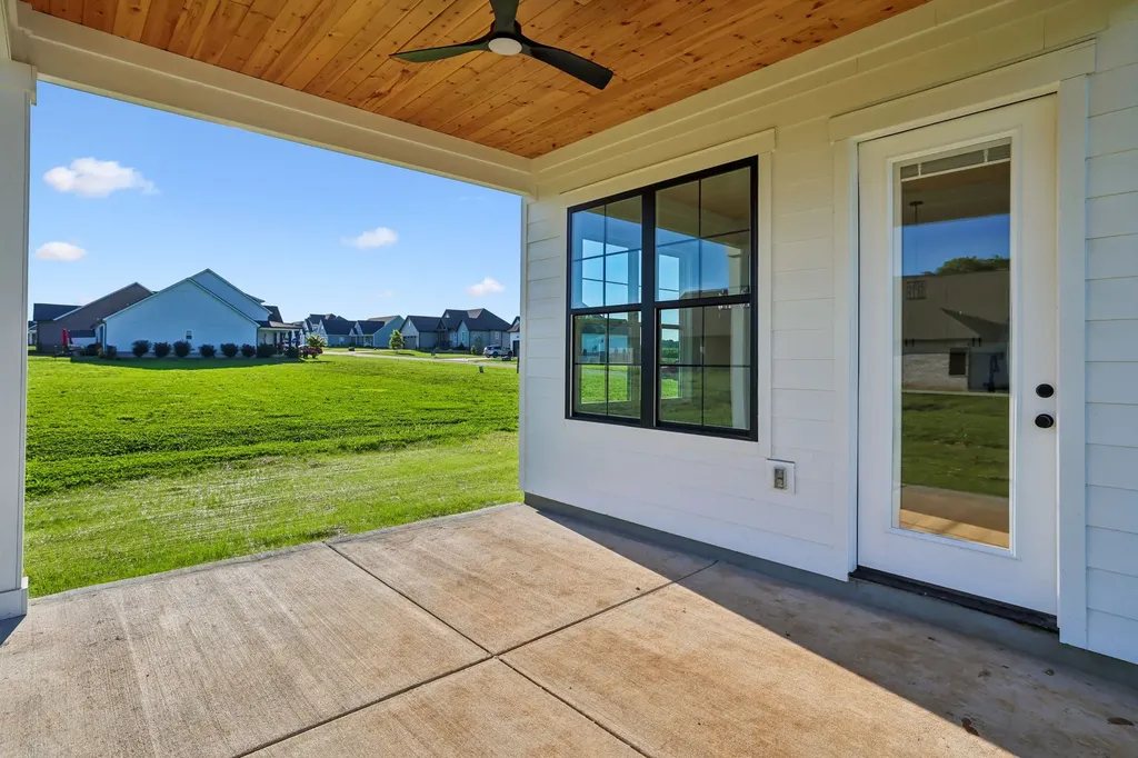 123 Lookout Drive Winchester TN 37398
