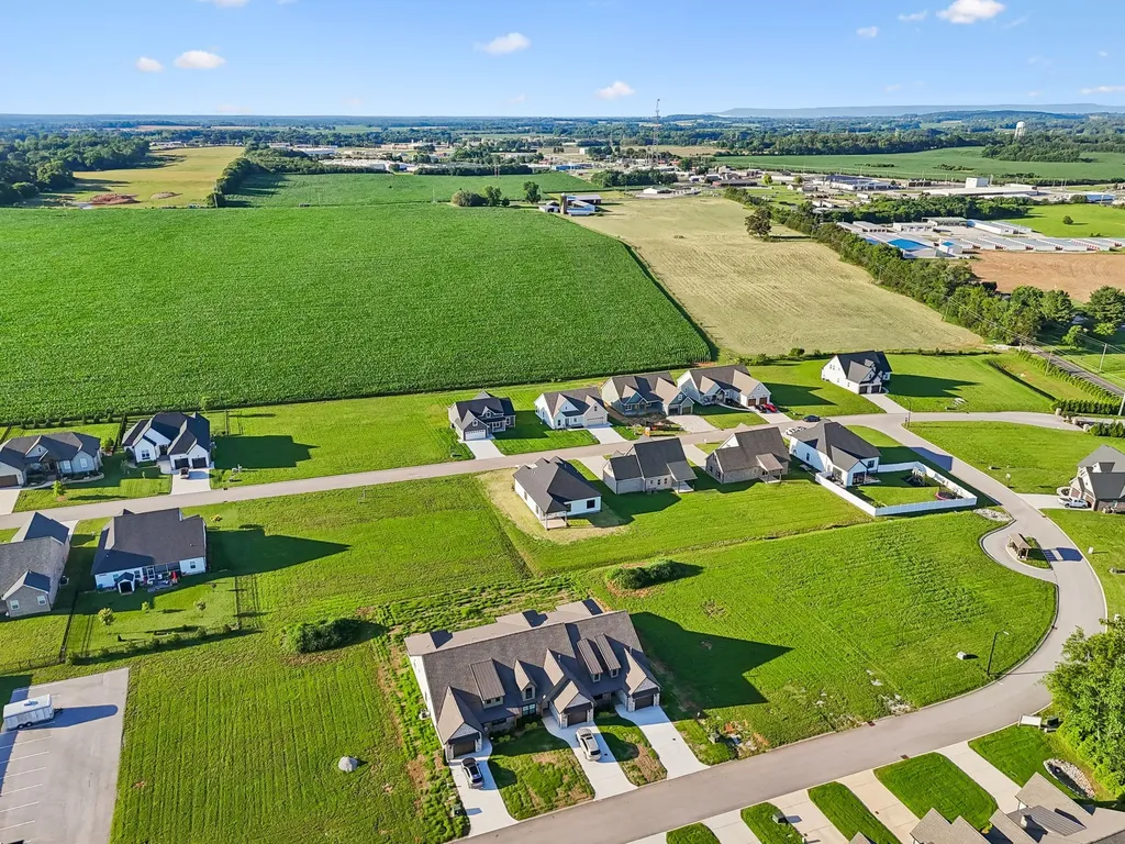 123 Lookout Drive Winchester TN 37398