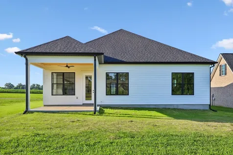 123 Lookout Drive Winchester TN 37398