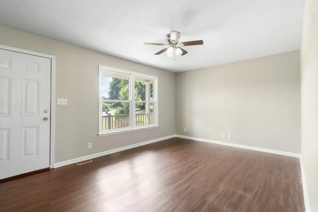203 Quail Ridge Road Clarksville TN 37042