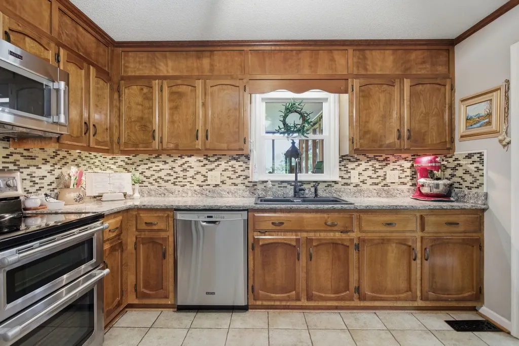 750 Mountain View Drive Pulaski TN 38478
