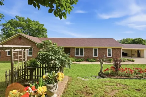 750 Mountain View Drive Pulaski TN 38478