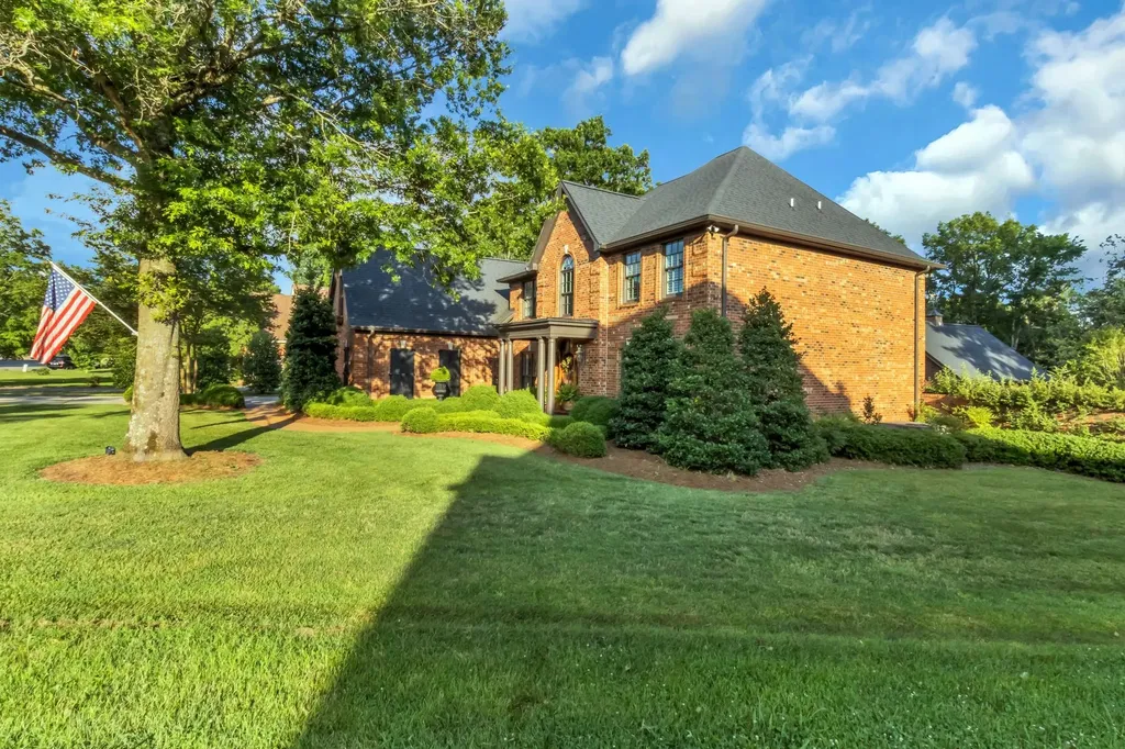 2239 Shannon Drive Murfreesboro TN 37129